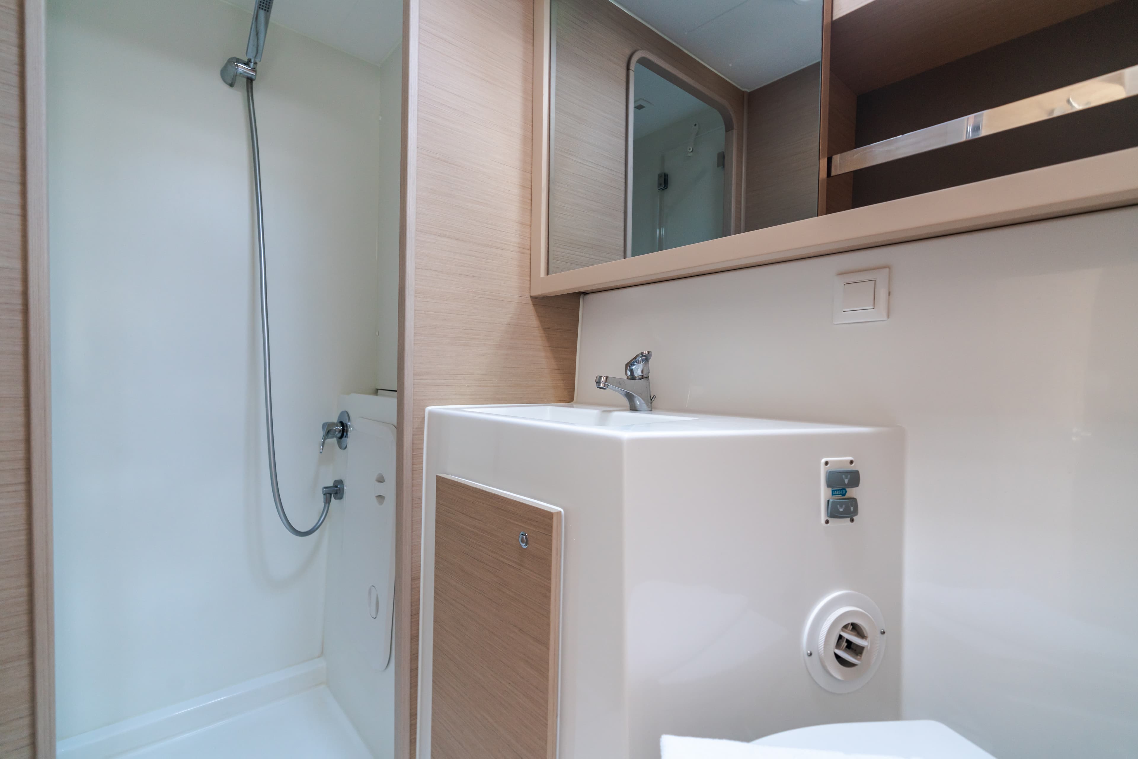 Lagoon 42 - photo 26