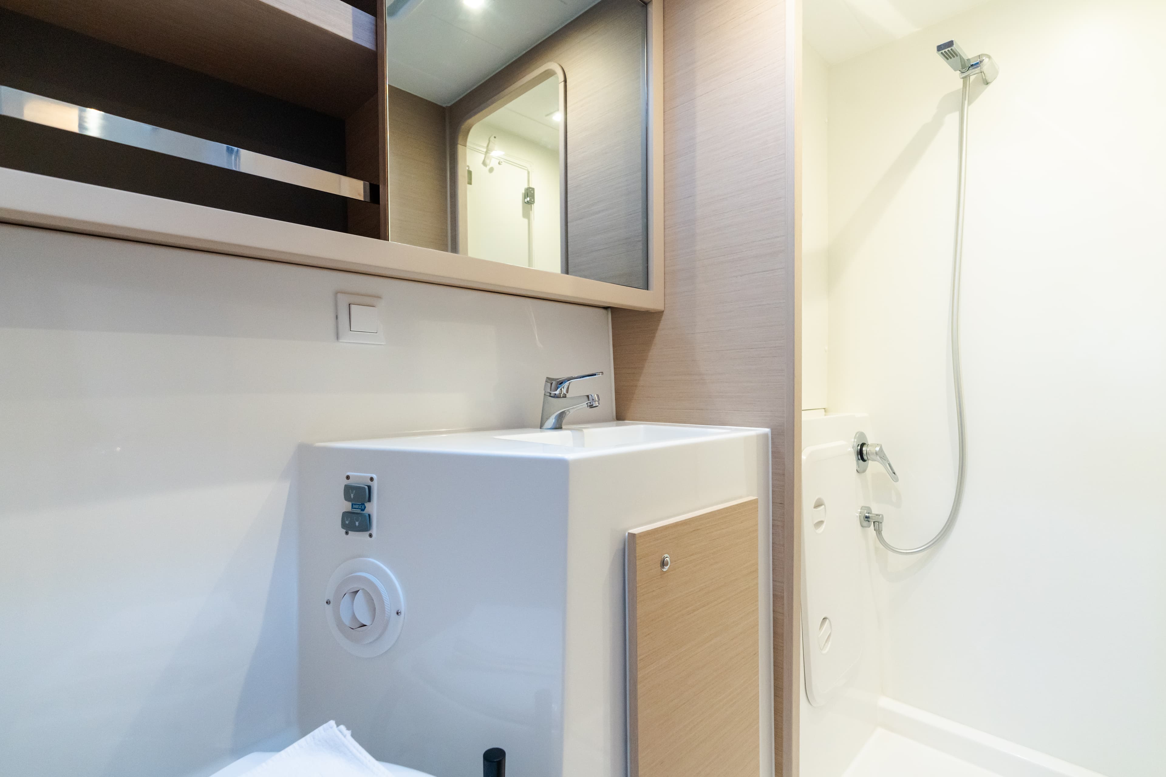 Lagoon 42 - photo 28