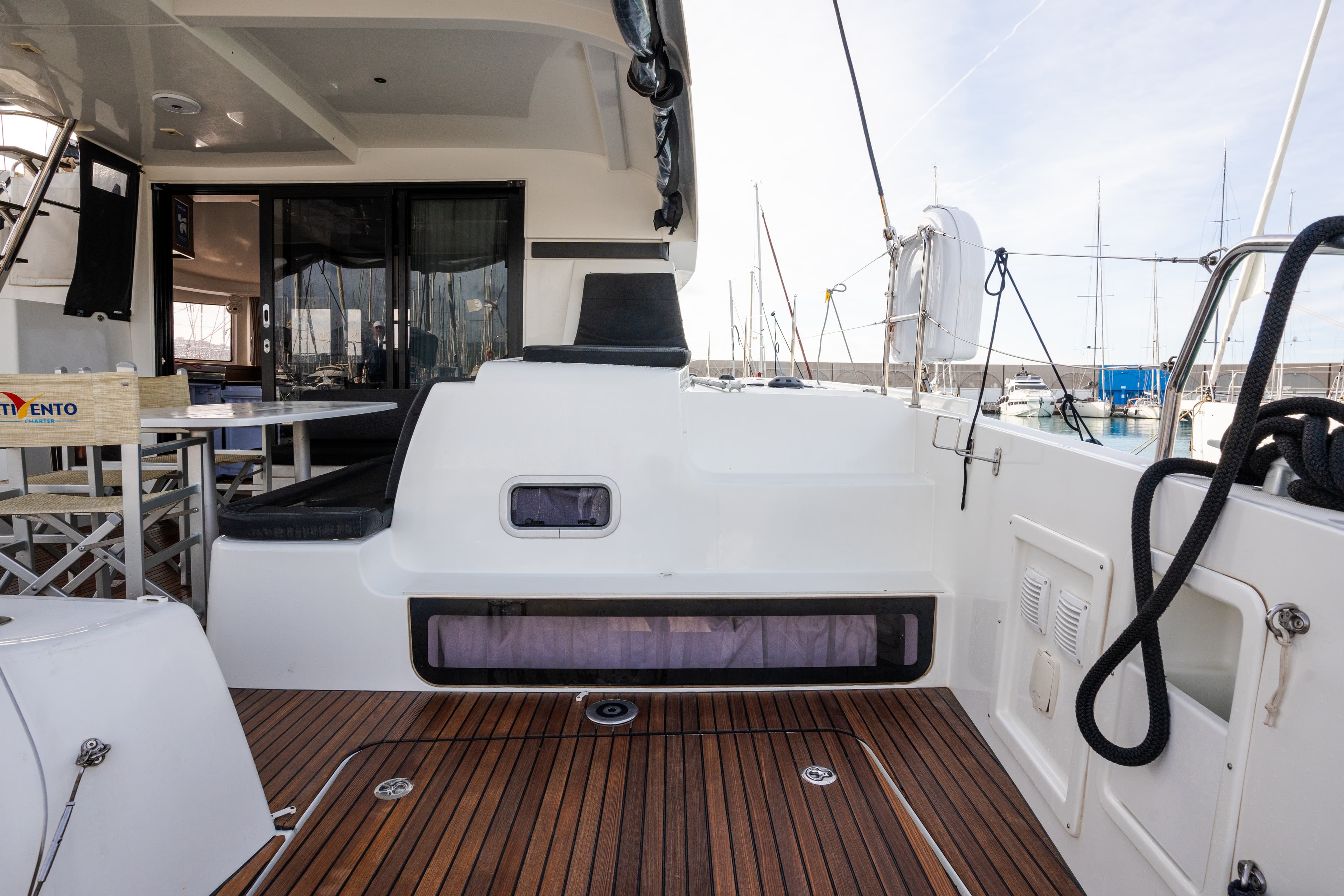 Lagoon 42 - photo 25