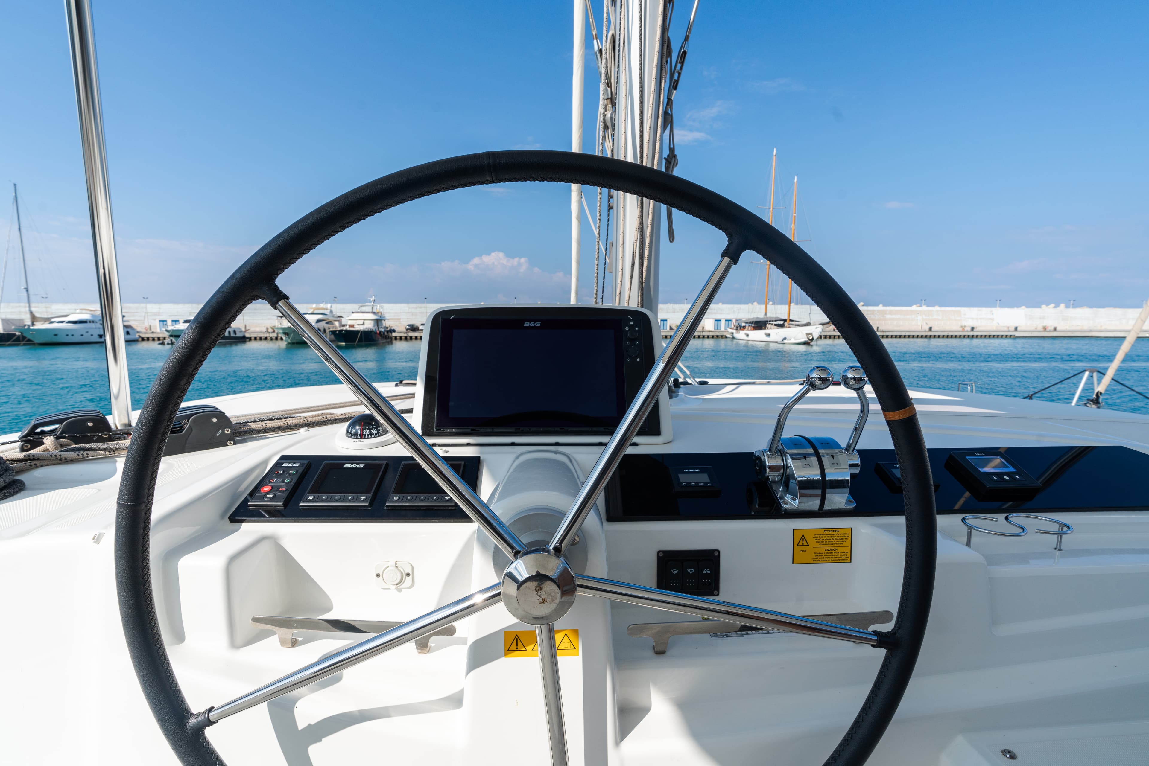 Lagoon 46  - photo 15