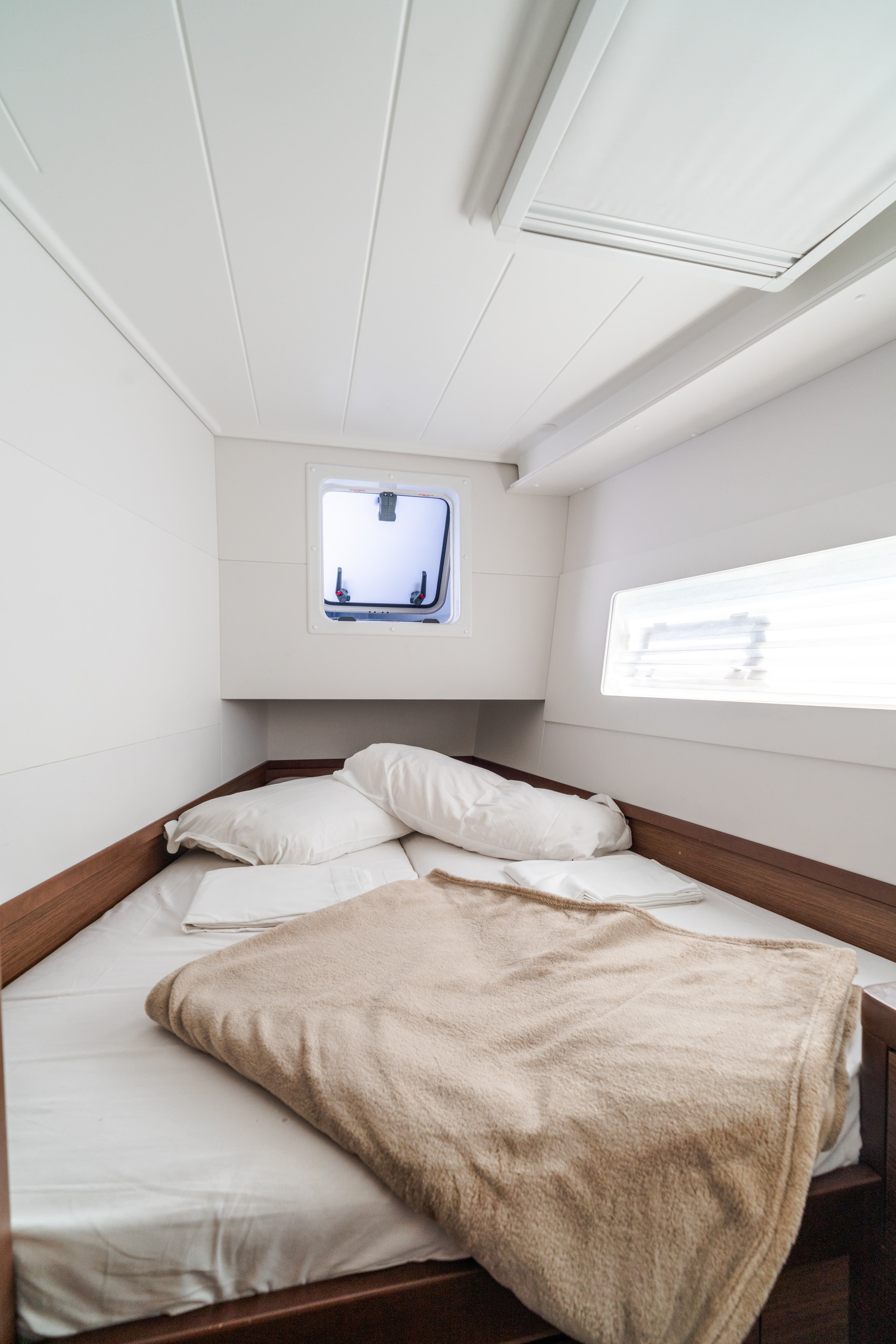 Lagoon 40 - photo 21