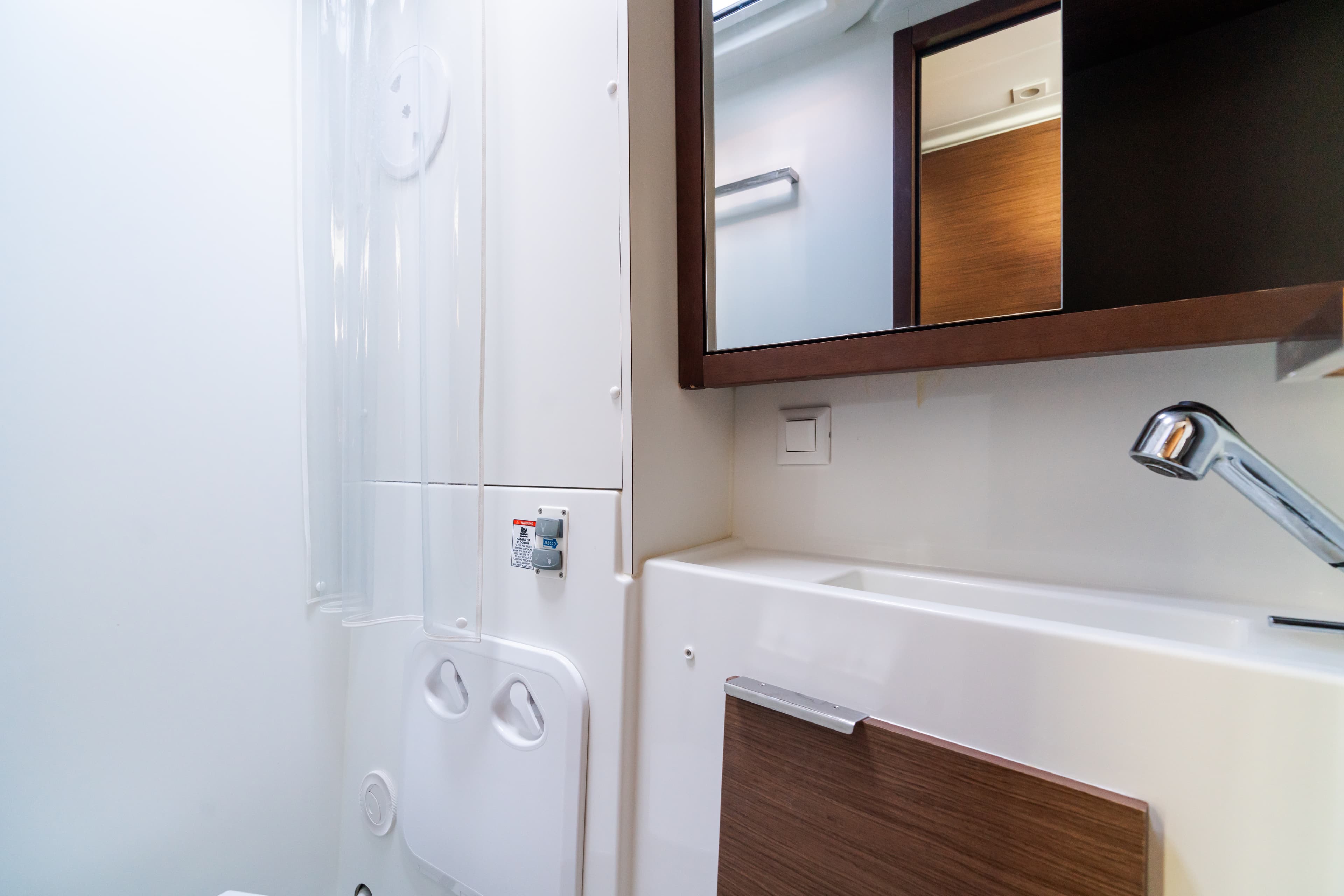 Lagoon 40 - photo 30