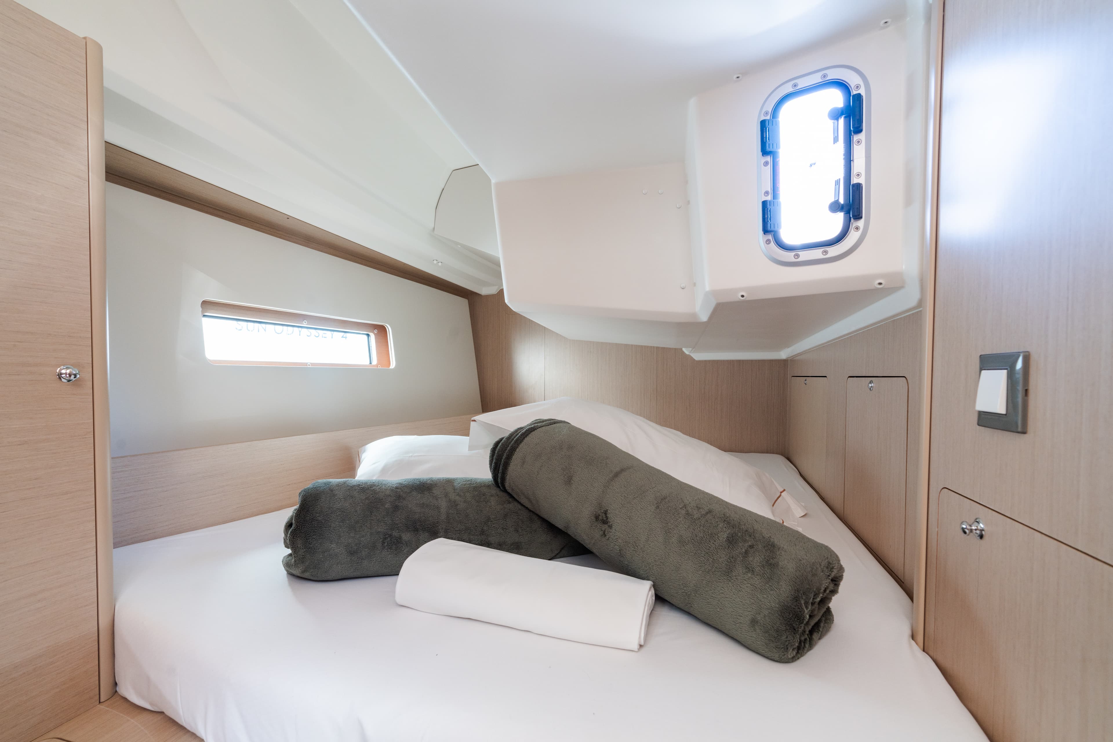 Oceanis 40.1 - photo 21