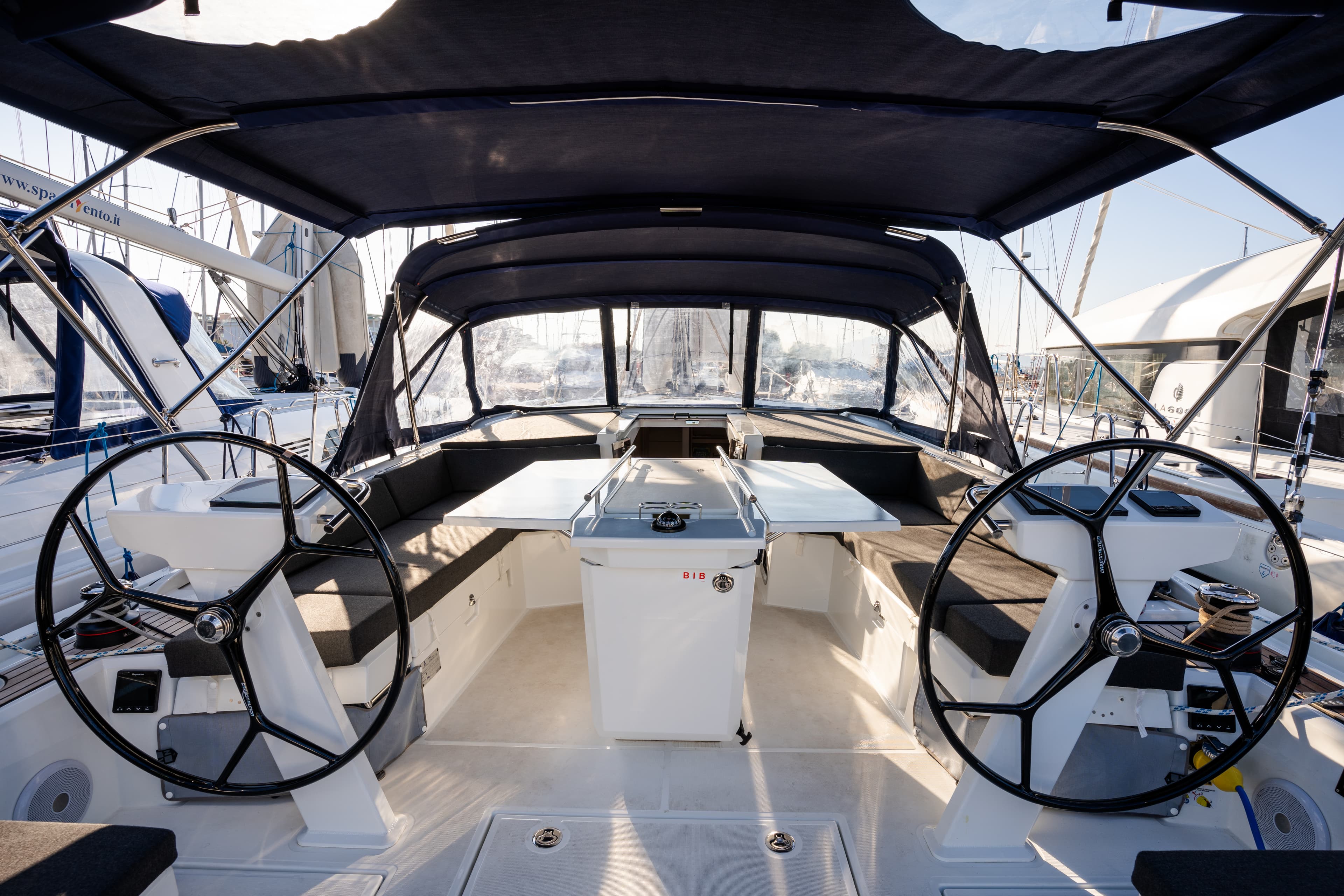 Oceanis 46.1 - photo 21