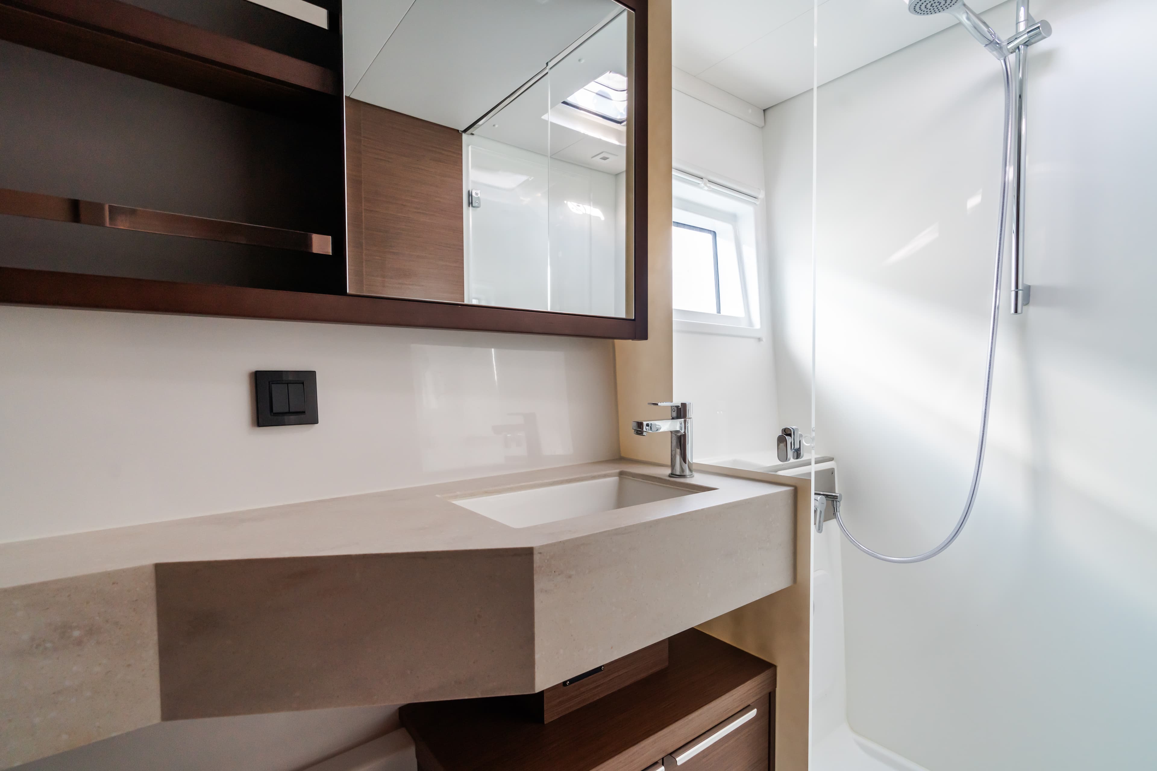 Lagoon 46  - photo 22