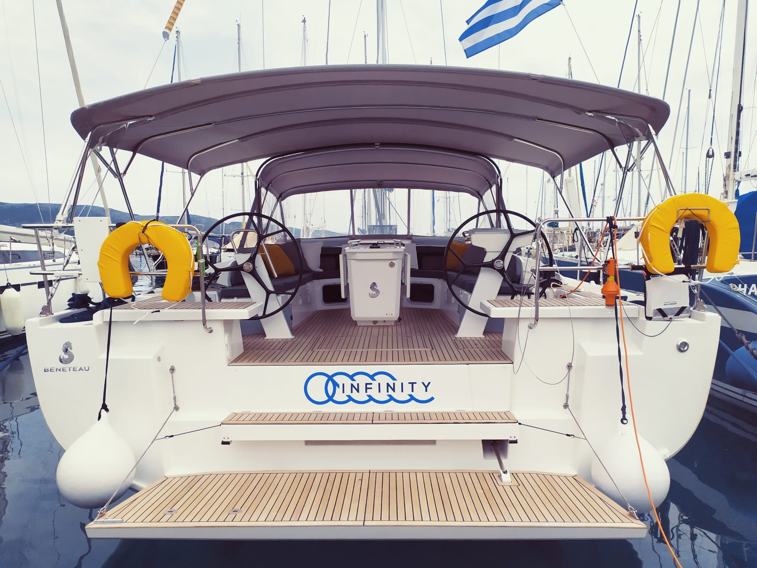 Oceanis 51.1 - photo