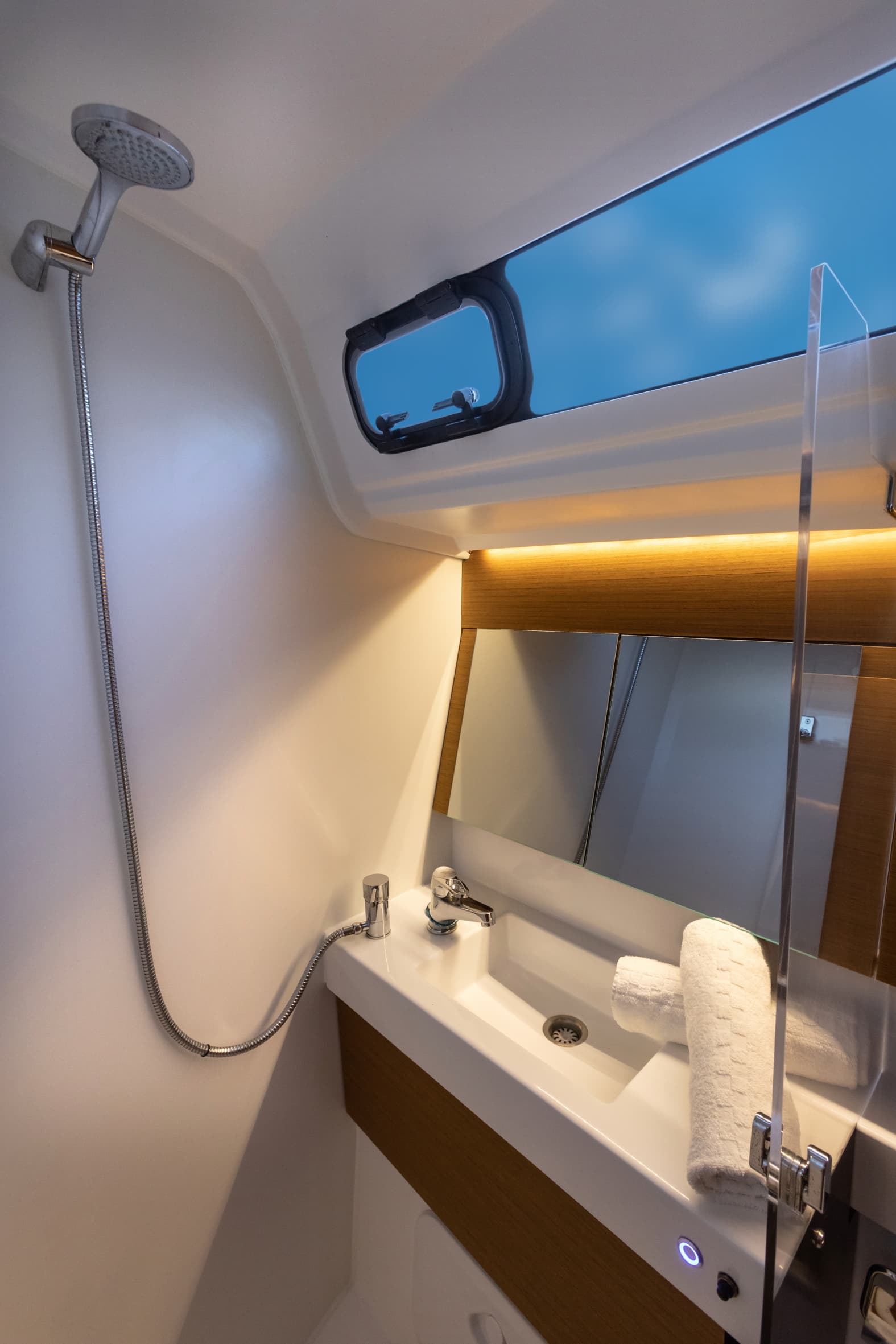 Sun Odyssey 410 - photo 4