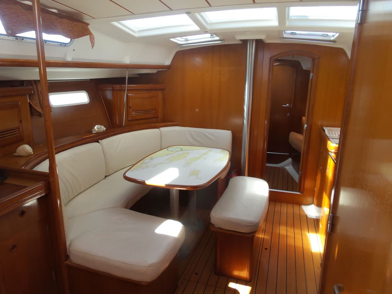 Oceanis 393 - photo 27