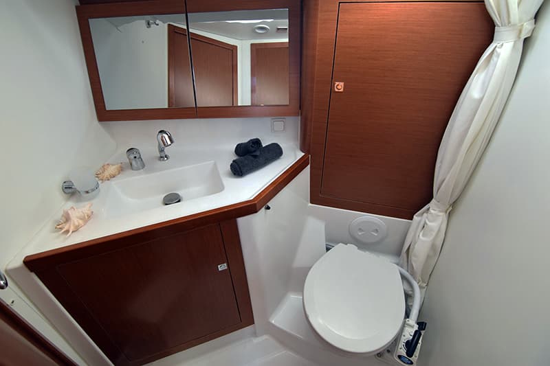 Oceanis 45 - photo 13