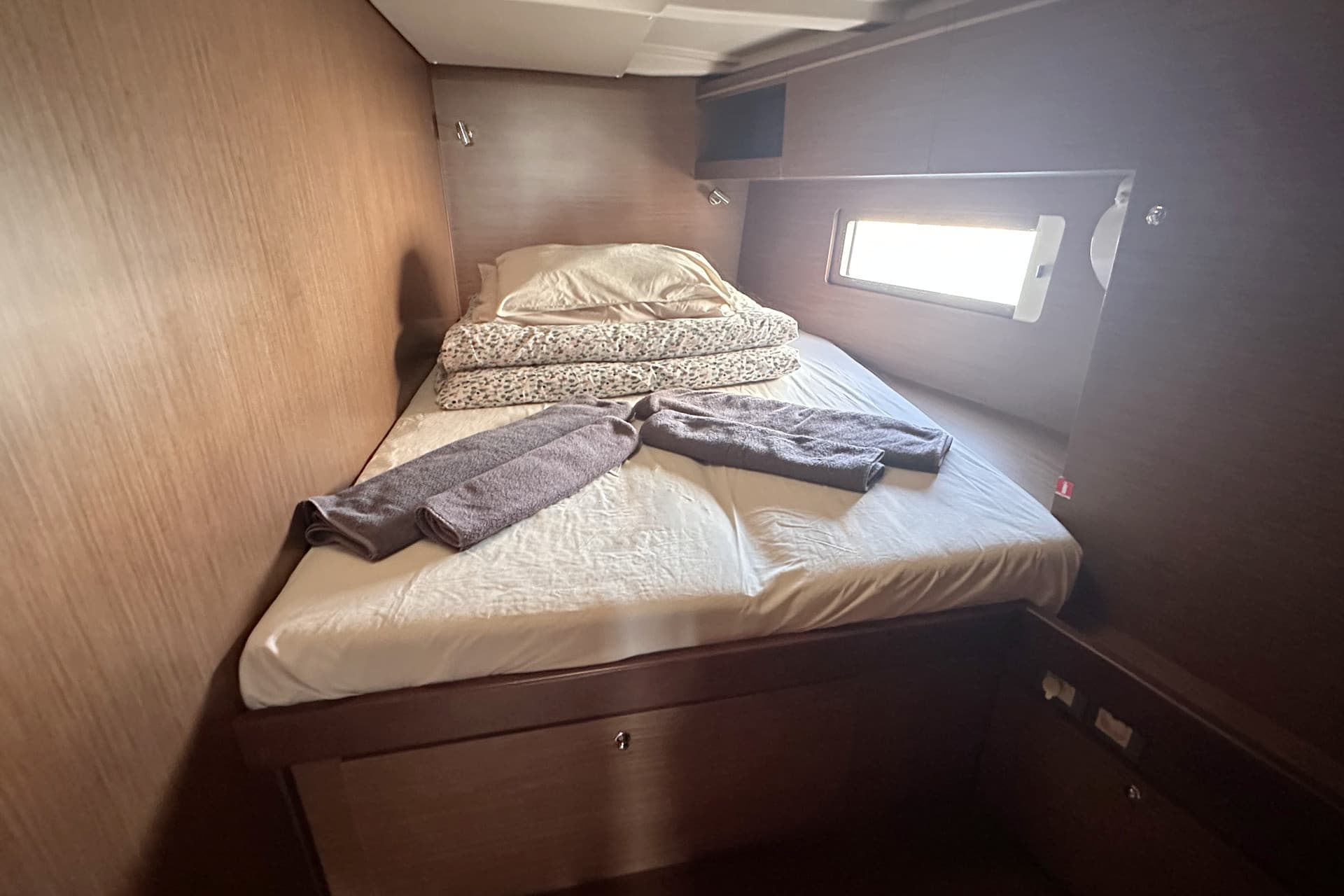 Oceanis 51.1 - photo 4