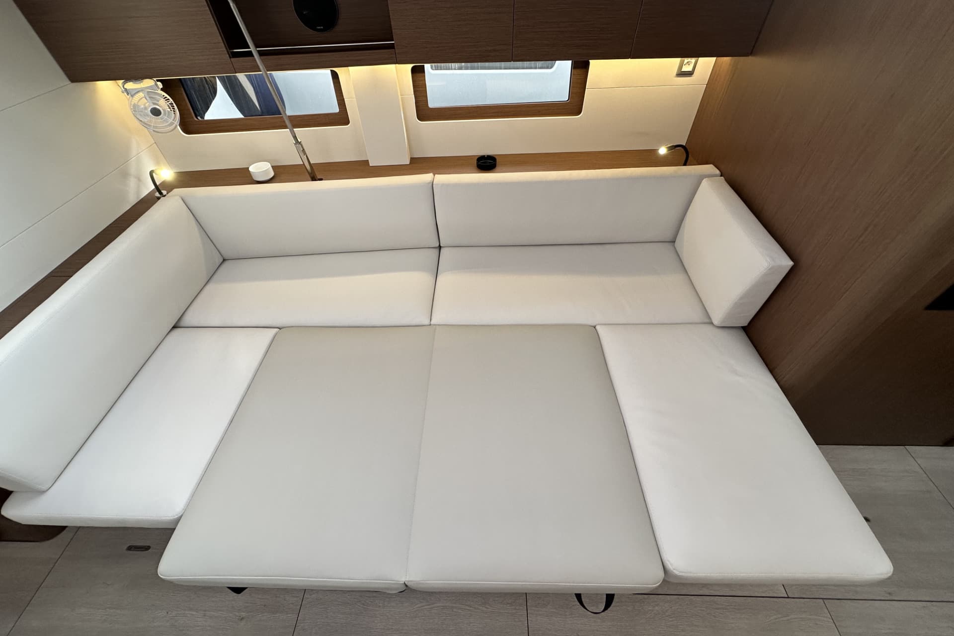 Oceanis 51.1 - photo 26