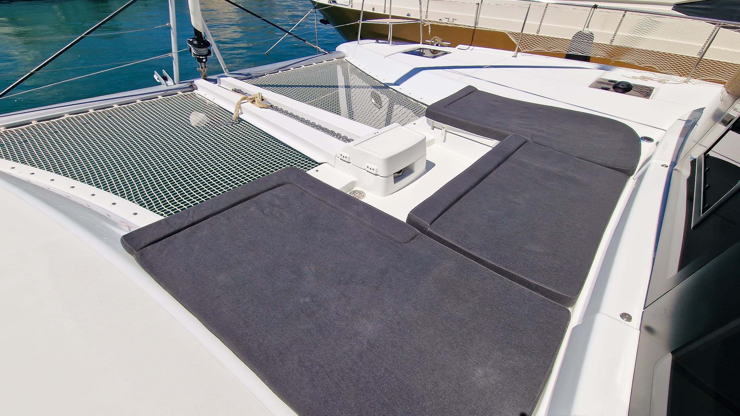 Lagoon 46  - photo 21