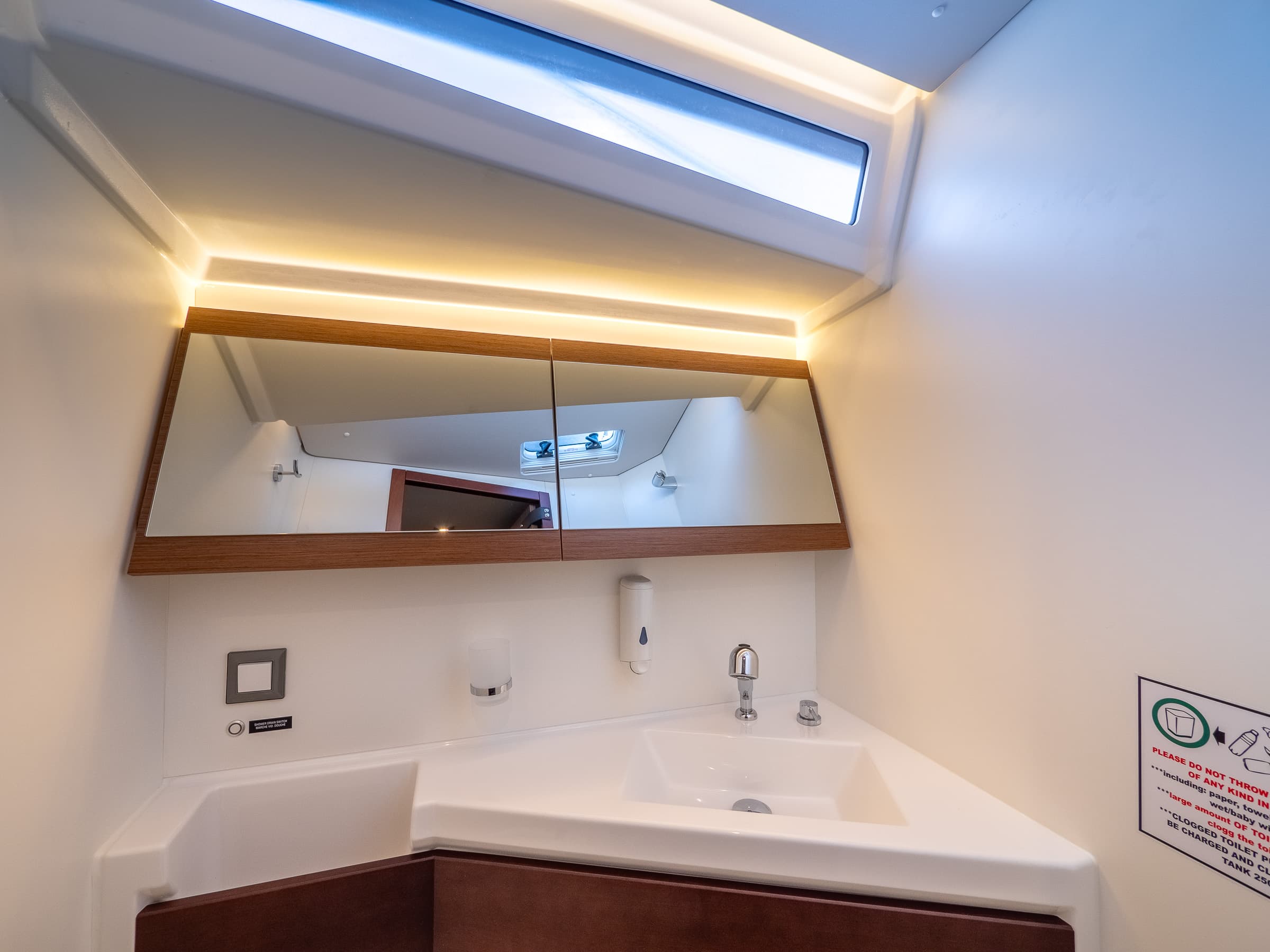 Oceanis 46.1 - photo 24