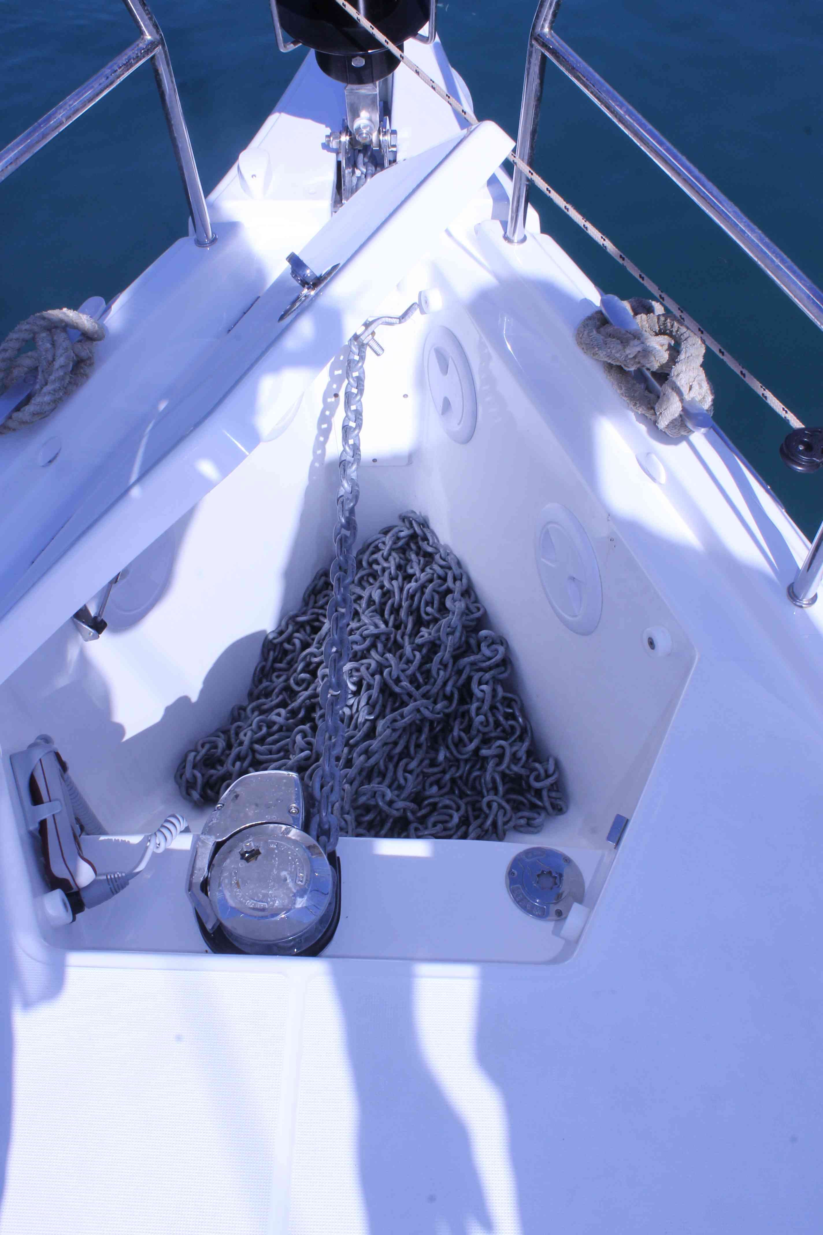 Dufour 430 - photo 19