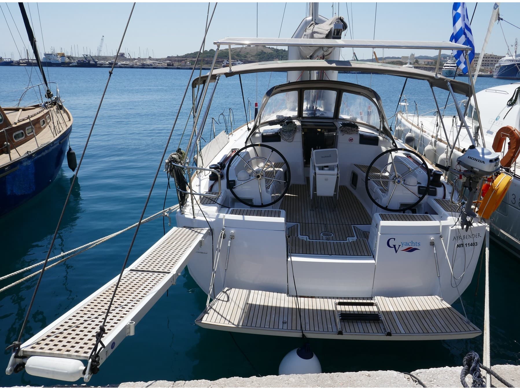 Sun Odyssey 449 - photo