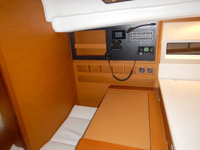 Sun Odyssey 440 - photo 12