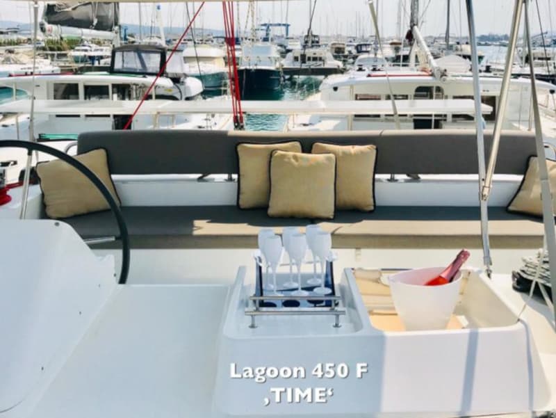 Lagoon 450 - photo 5