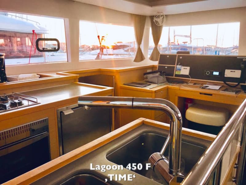 Lagoon 450 - photo 6