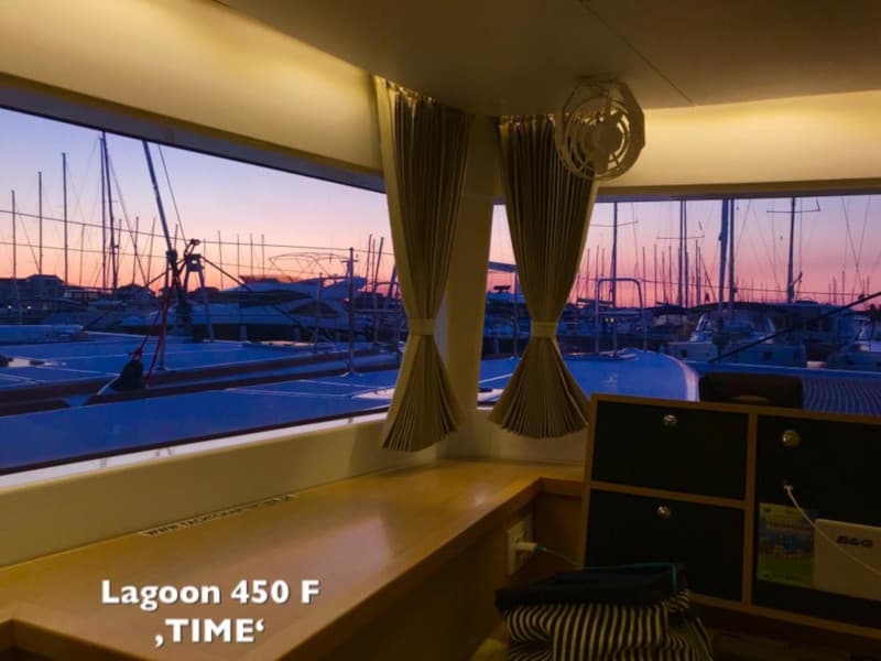Lagoon 450 - photo 22
