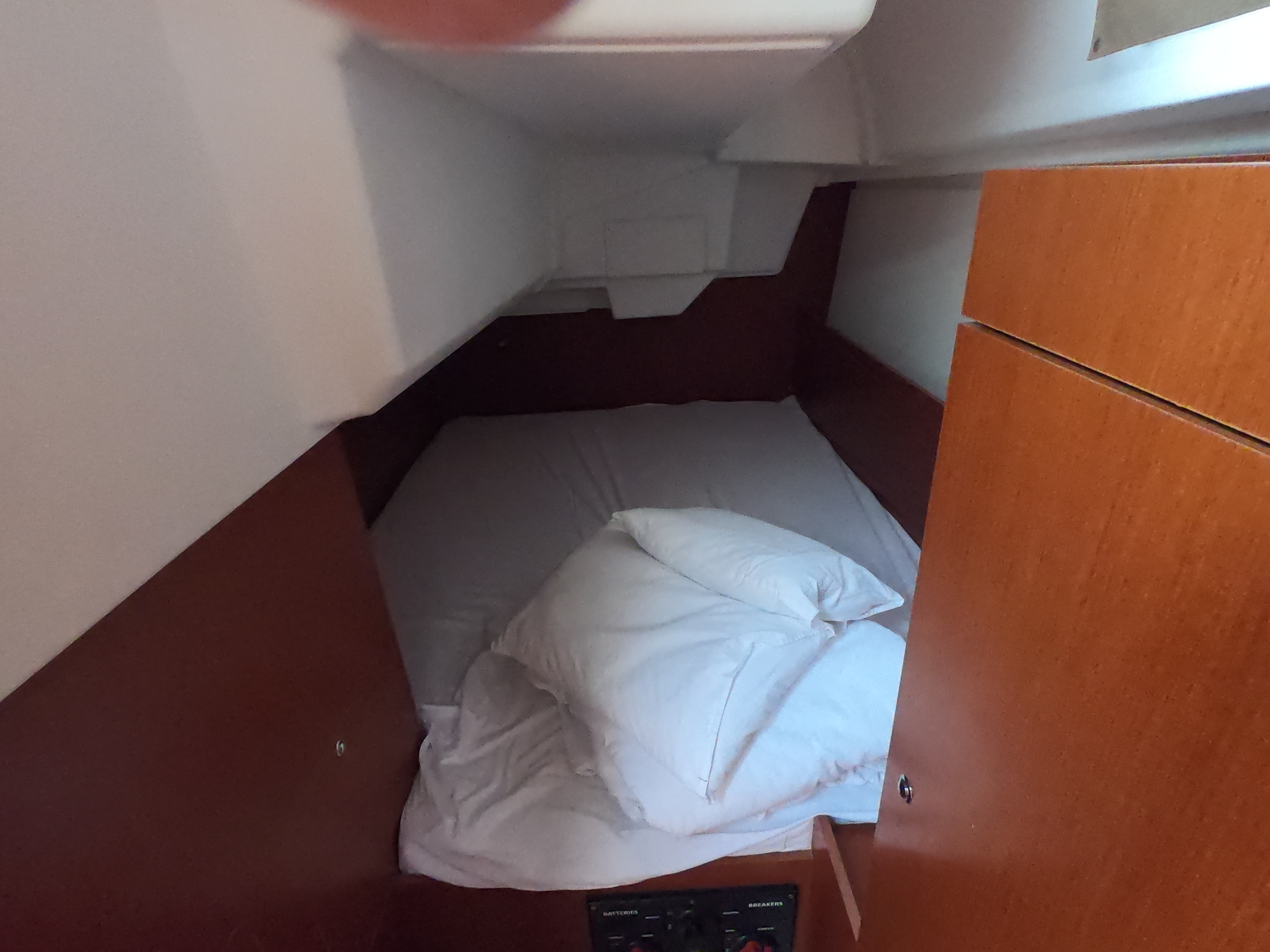 Oceanis 35.1 - photo 13