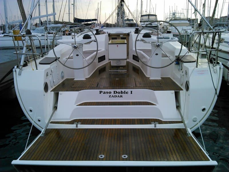 Bavaria Cruiser 45 - photo