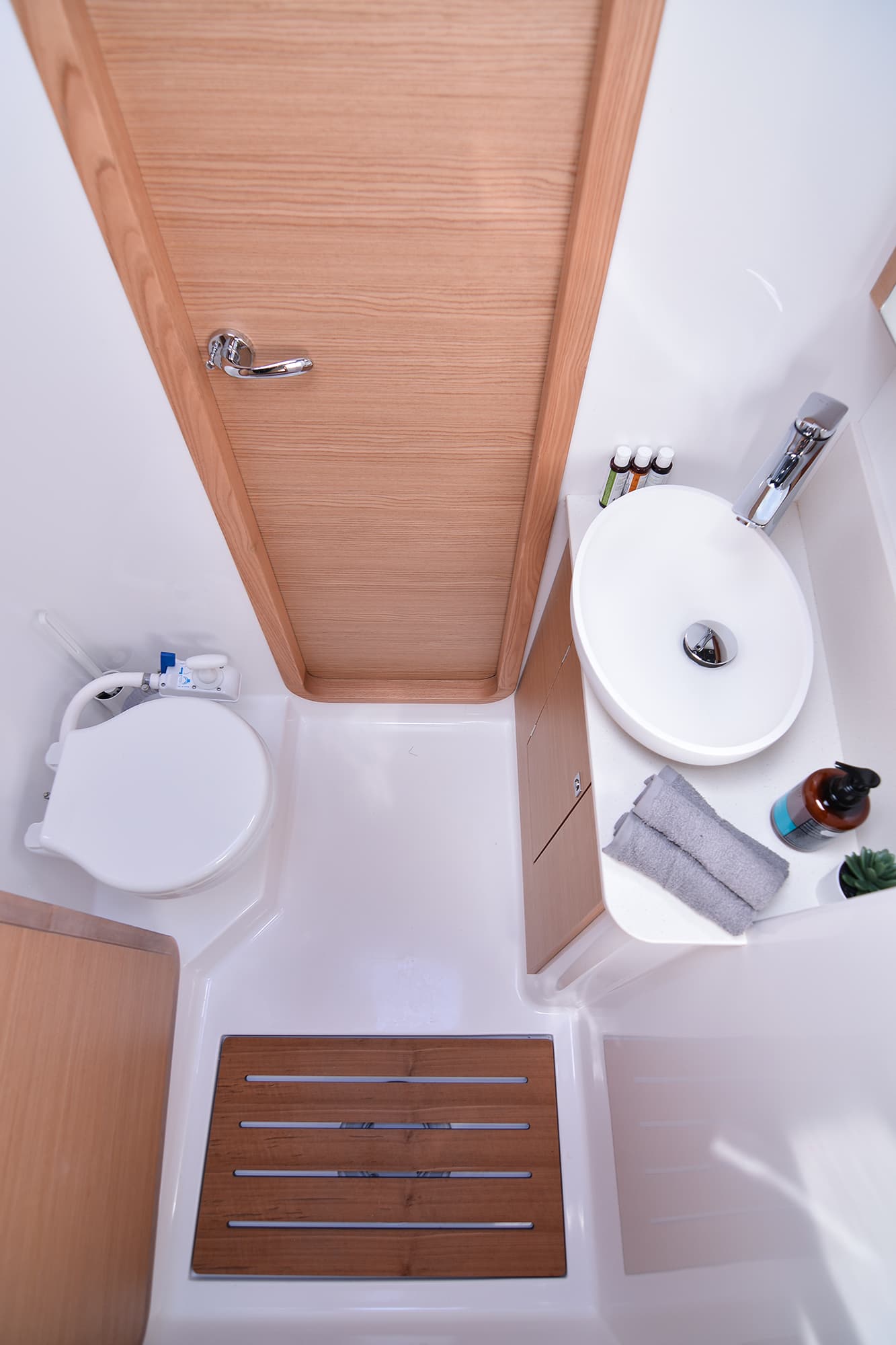 Dufour Catamaran 48 - photo 15