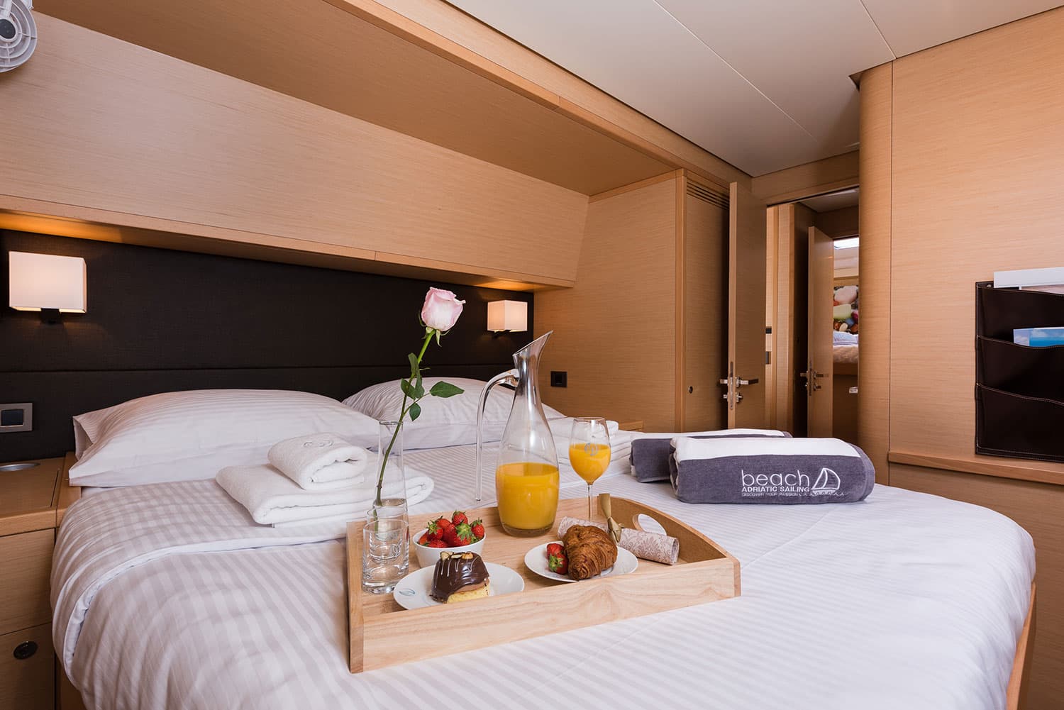 Lagoon 620 - photo 33