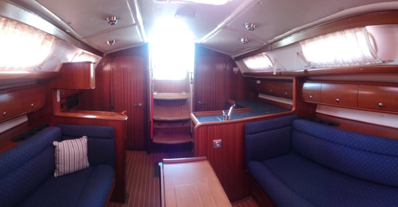 Bavaria 36 Cruiser - photo 8