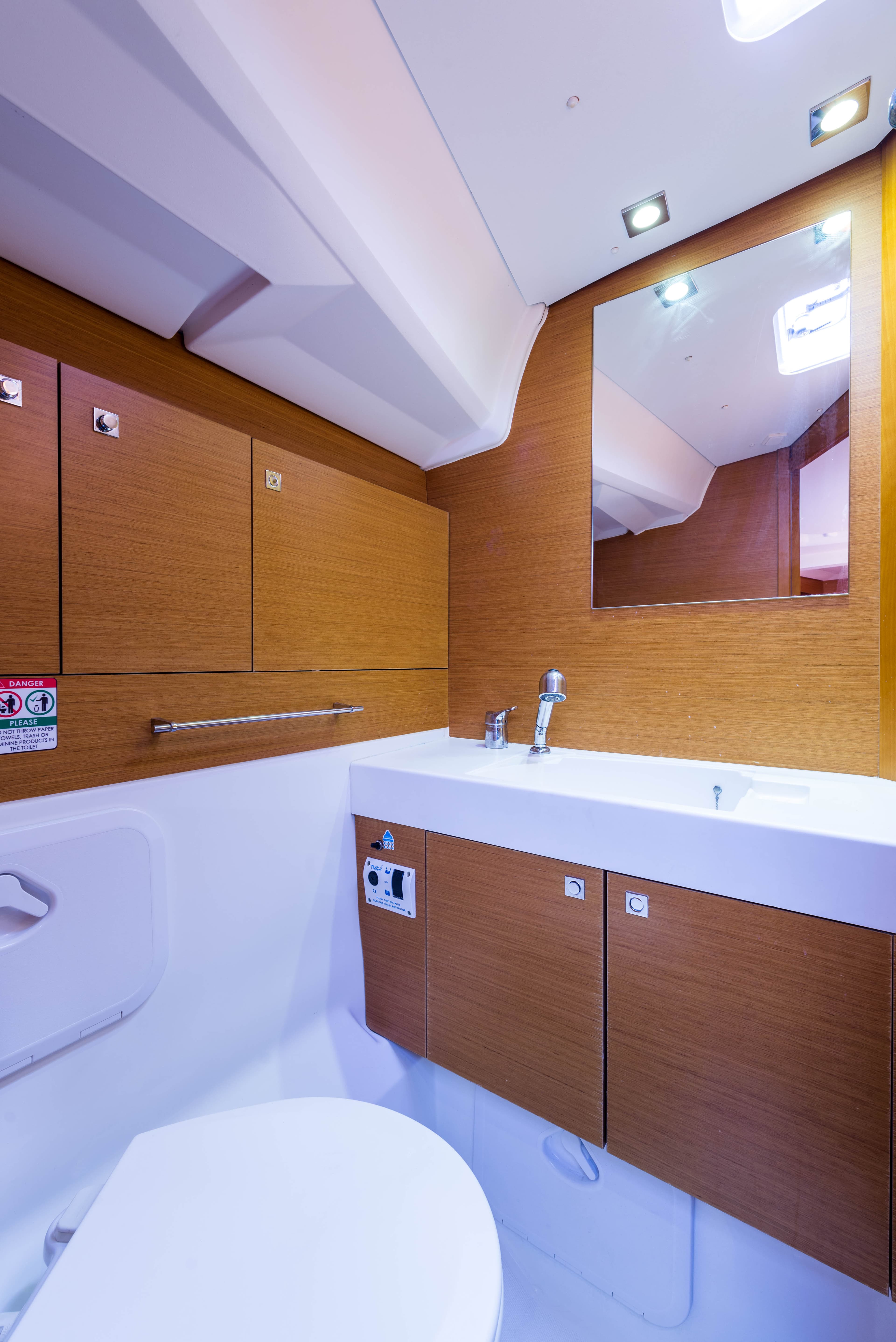 Sun Odyssey 469 - photo 30