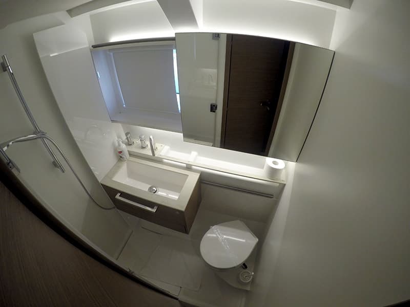 Lagoon 50 - photo 33