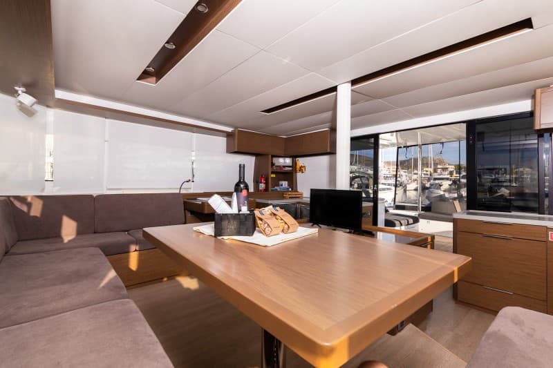 Lagoon 50 - photo 12