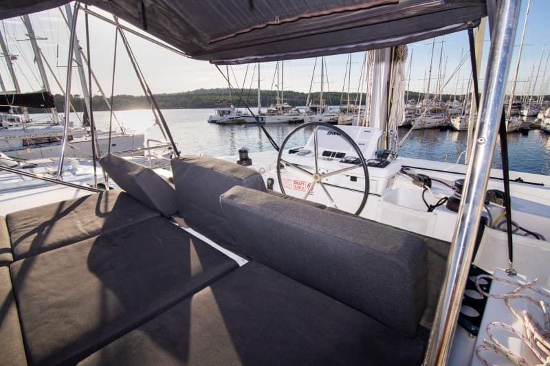 Lagoon 50 - photo 37