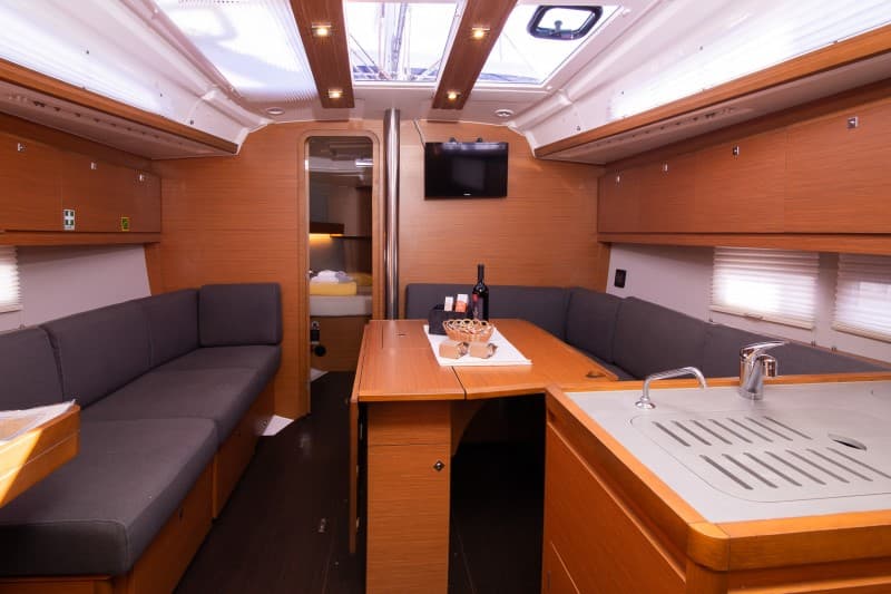 Dufour 390 Grand Large - photo 12