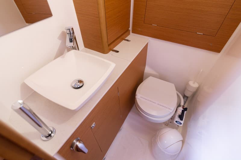 Dufour 390 Grand Large - photo 6