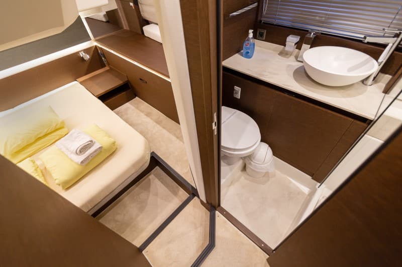 Prestige 420 Fly - photo 6