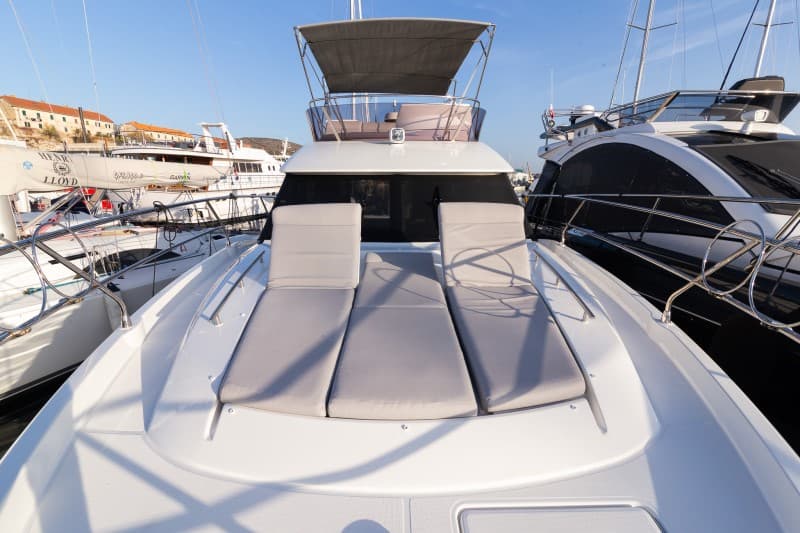 Prestige 420 Fly - photo 15