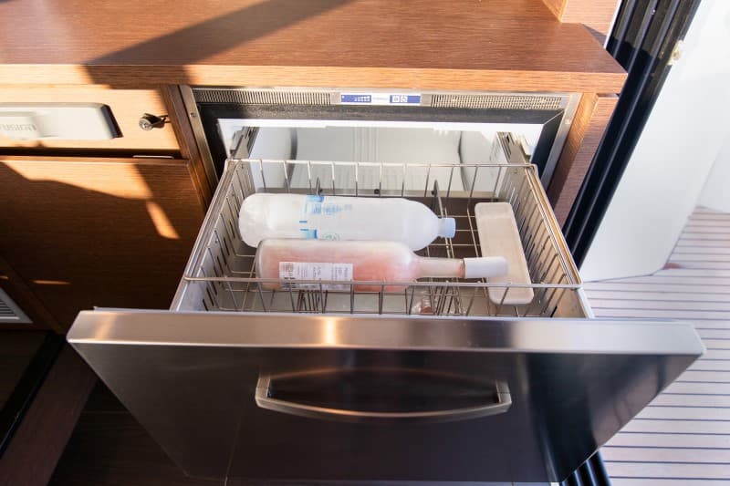 Prestige 420 Fly - photo 14