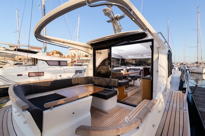 Marex 375 - photo 20