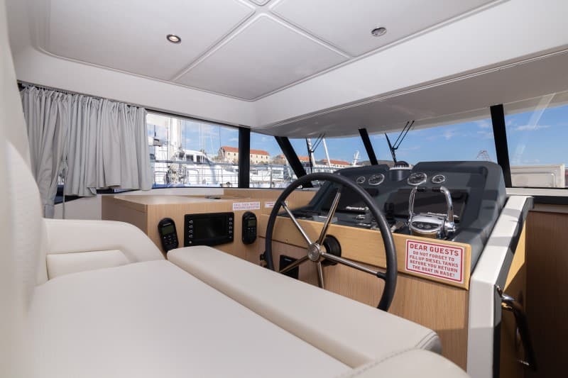 Swift Trawler 47 - photo 14
