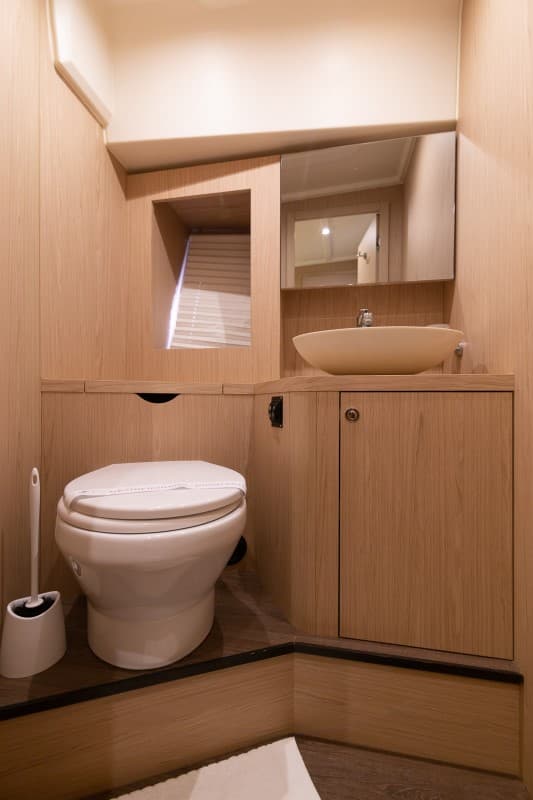 Swift Trawler 47 - photo 33