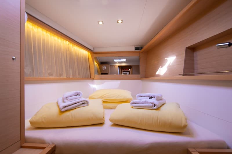 Lagoon 450 - photo 12