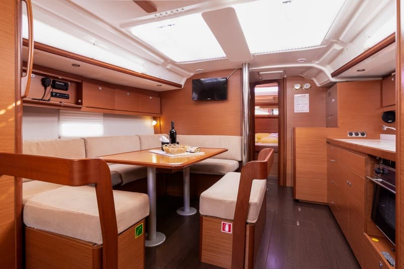 Dufour 430 - photo 27