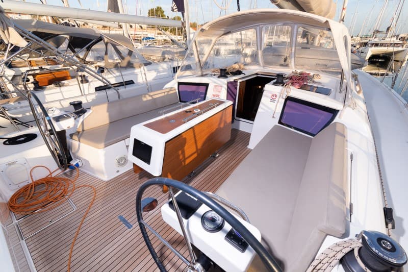 Dufour 430 - photo 33