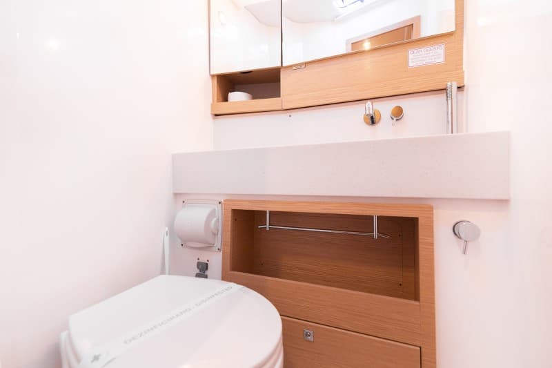 Dufour 530 - photo 16