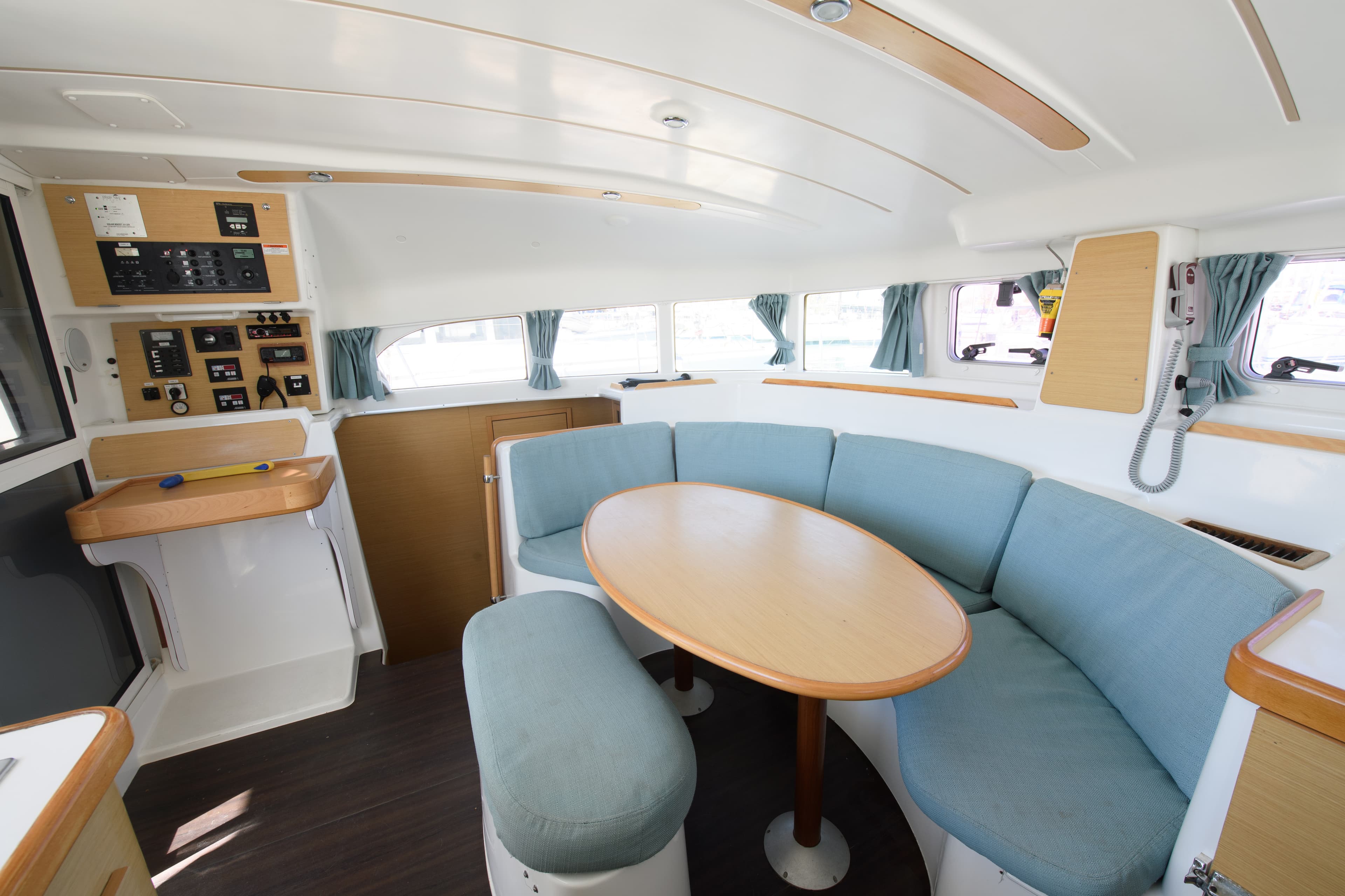 Lagoon 380 S2 - photo 13