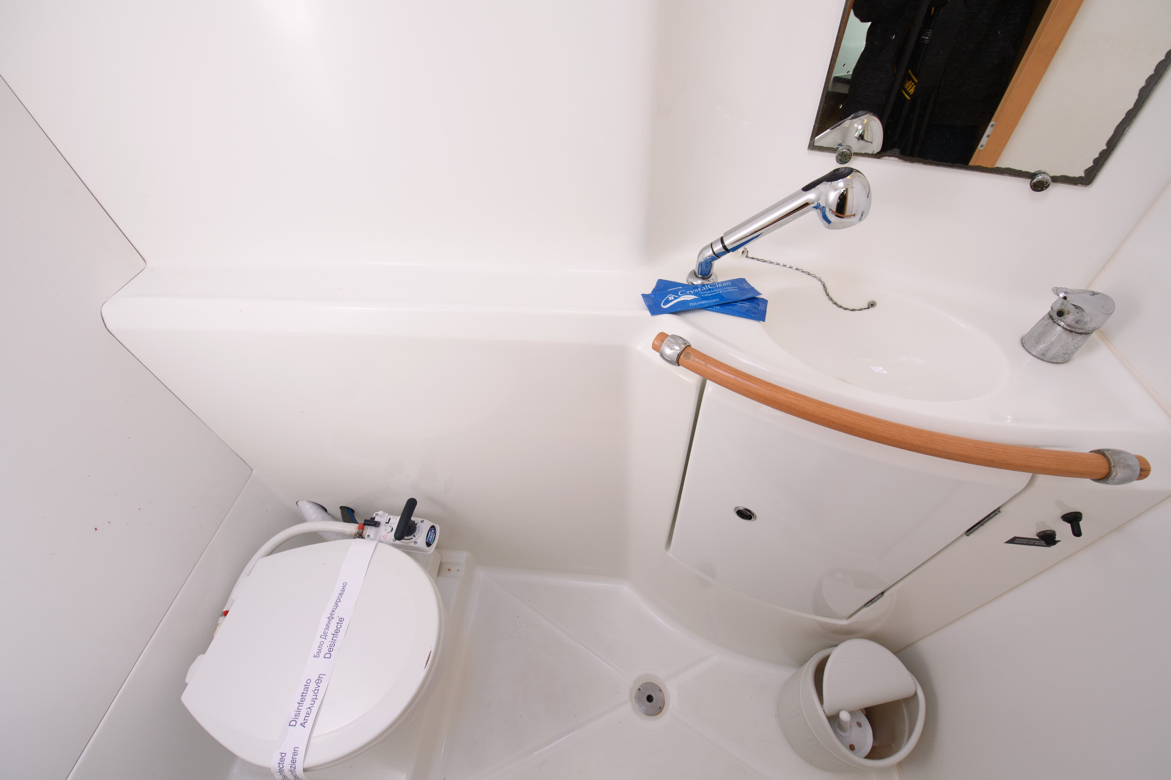 Lagoon 380 S2 - photo 18