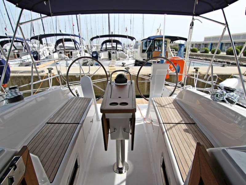 Bavaria Cruiser 34 - photo 10