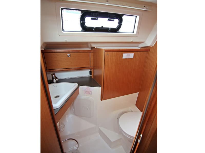 Bavaria Cruiser 34 - photo 4