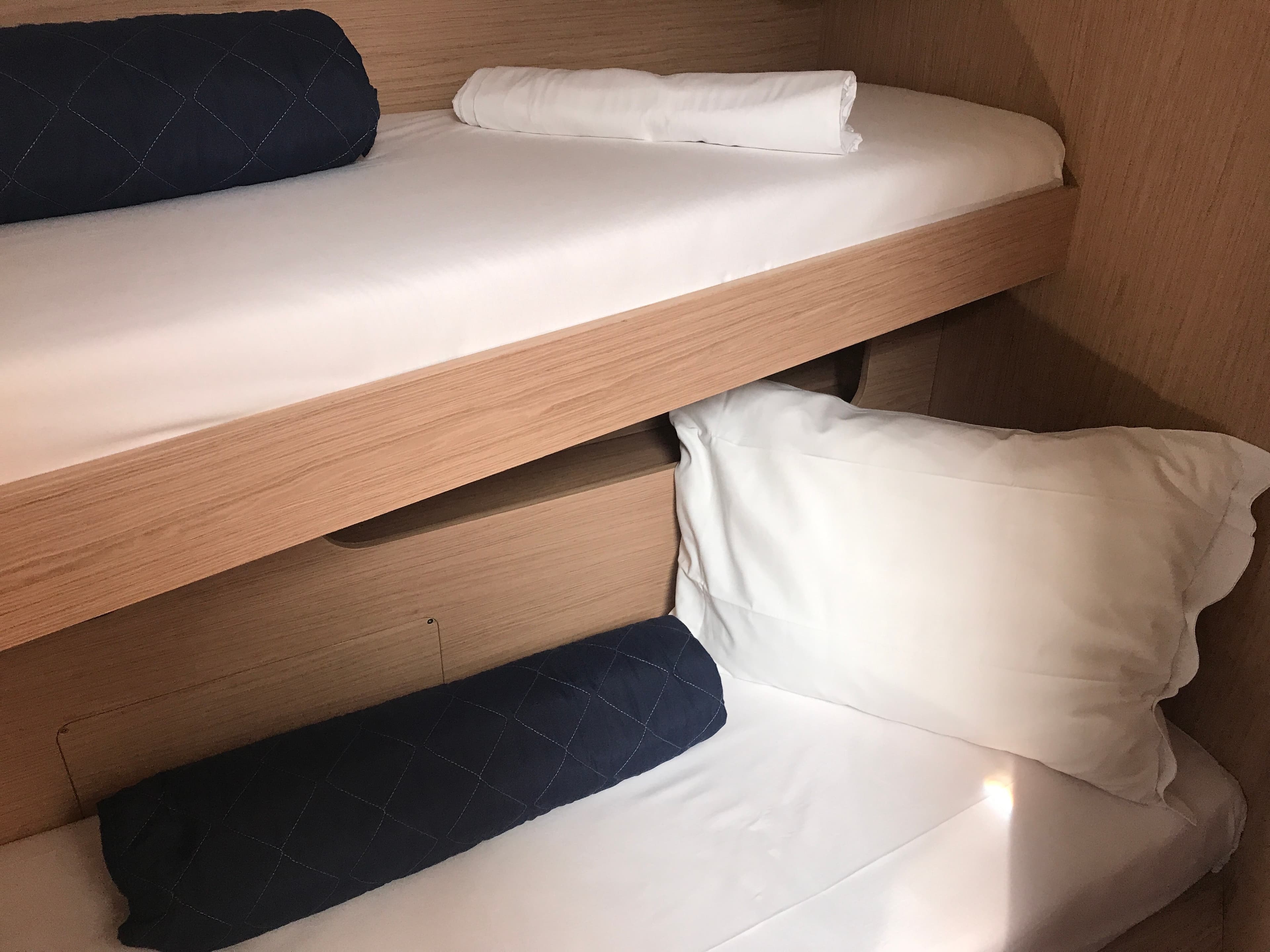 Oceanis 51.1 - photo 4