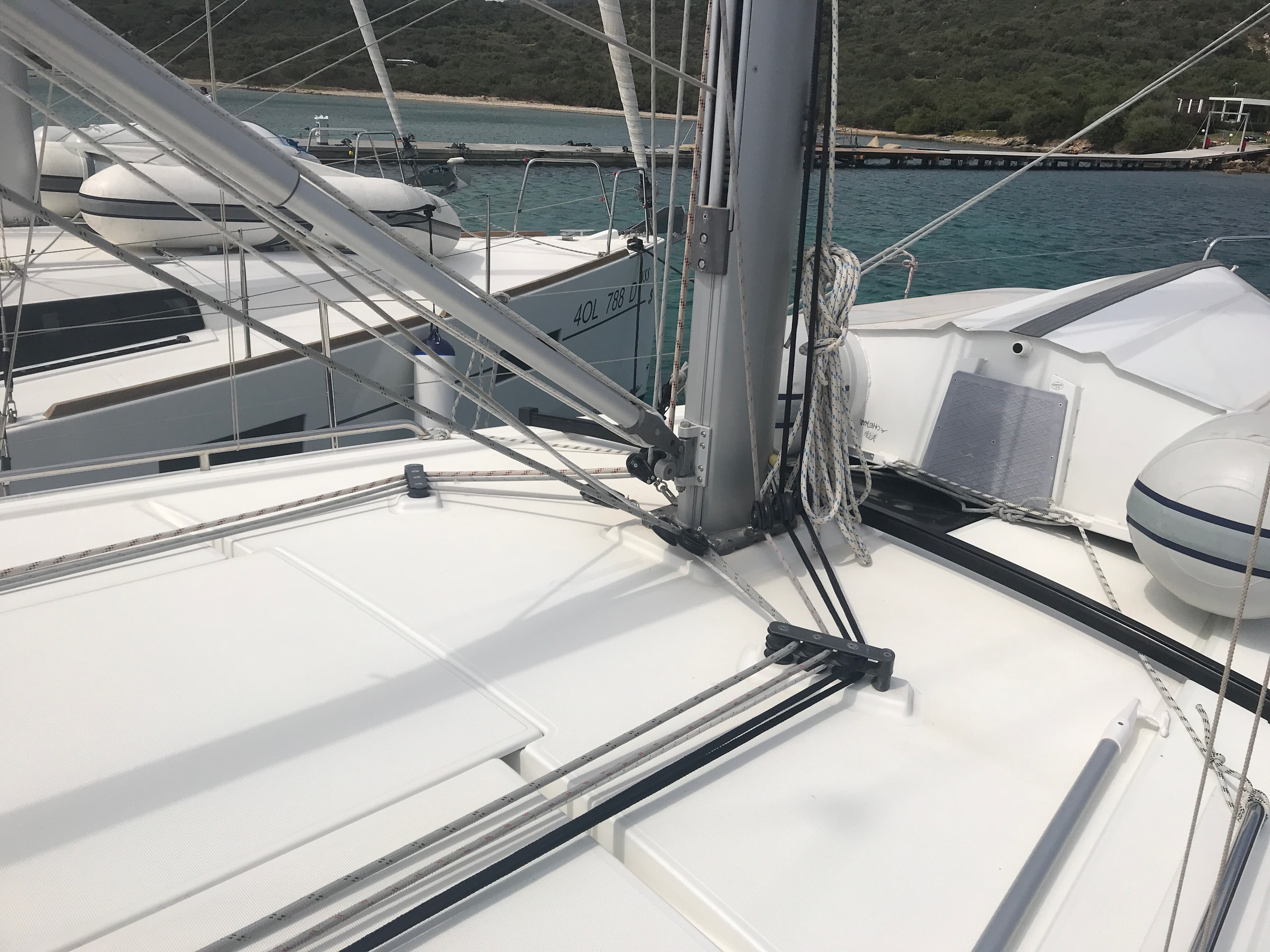 Oceanis 41.1 - photo 9